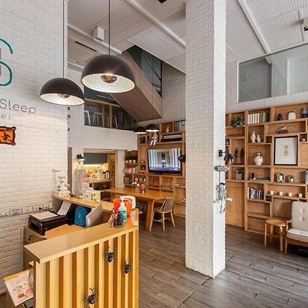 Simply Sleep Hostel Bangkok Dış mekan fotoğraf