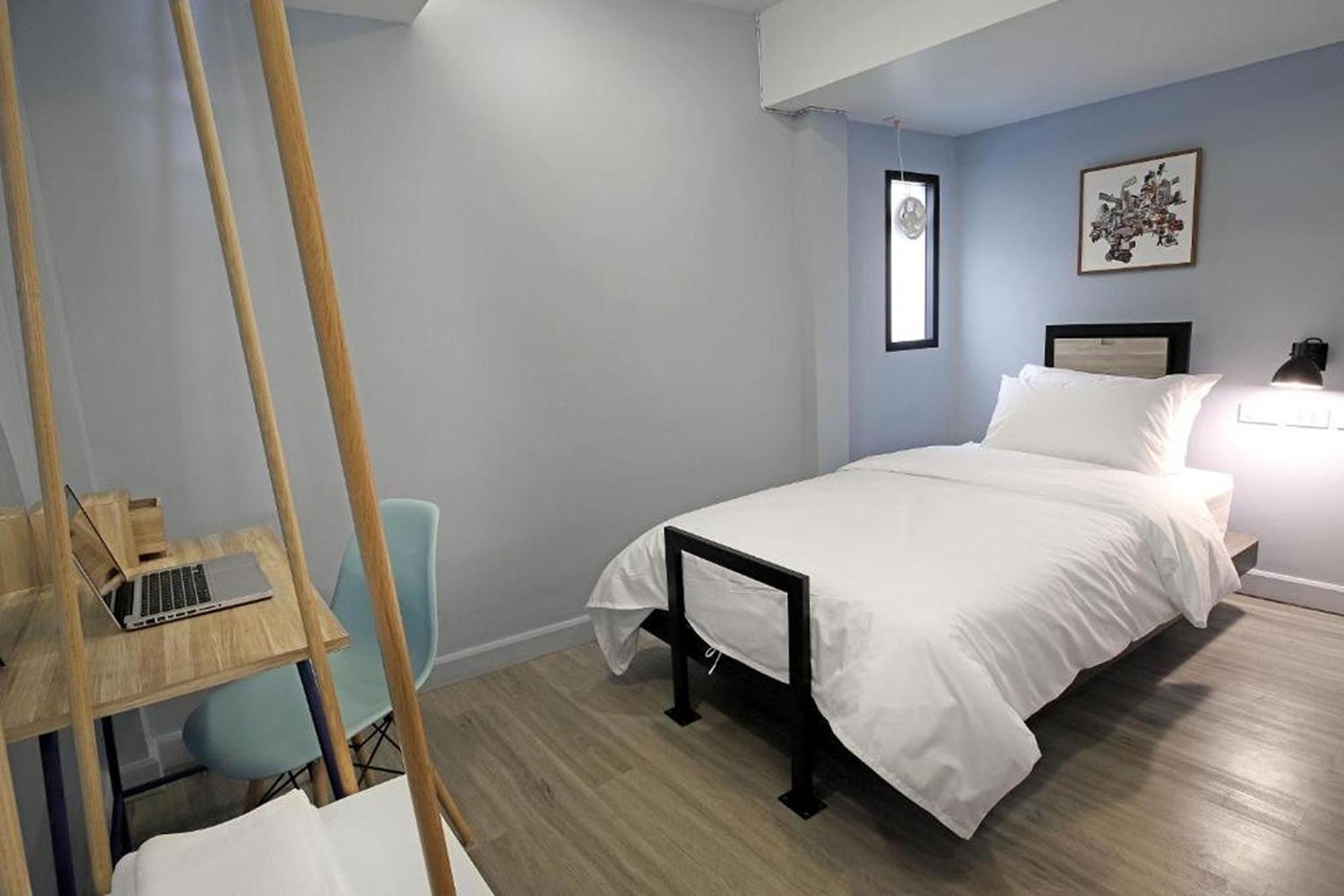 Simply Sleep Hostel Bangkok Dış mekan fotoğraf