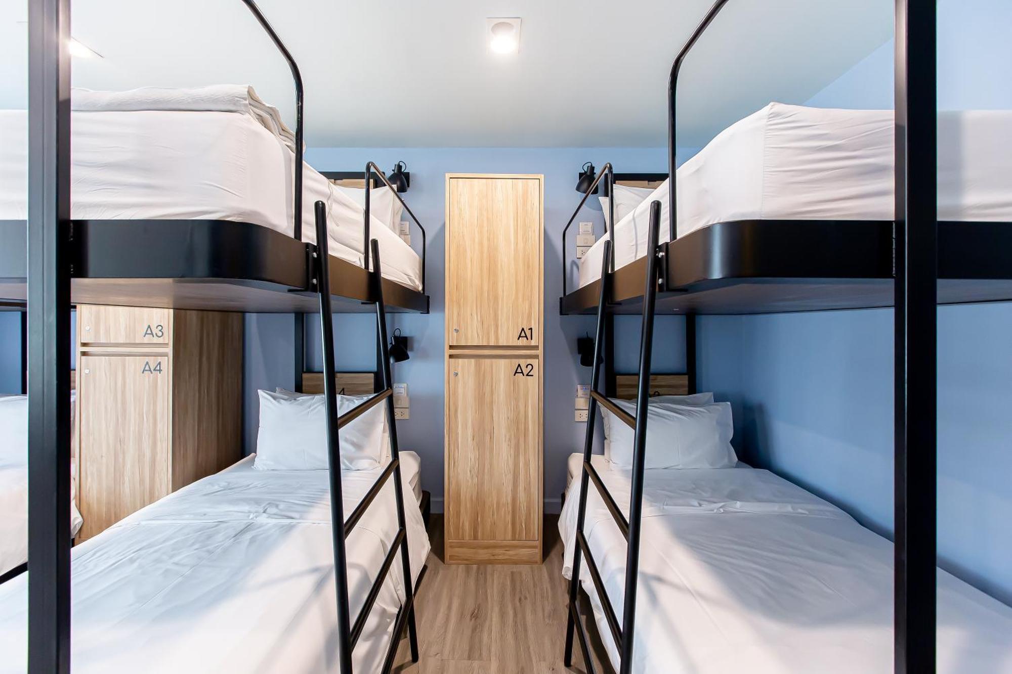 Simply Sleep Hostel Bangkok Dış mekan fotoğraf
