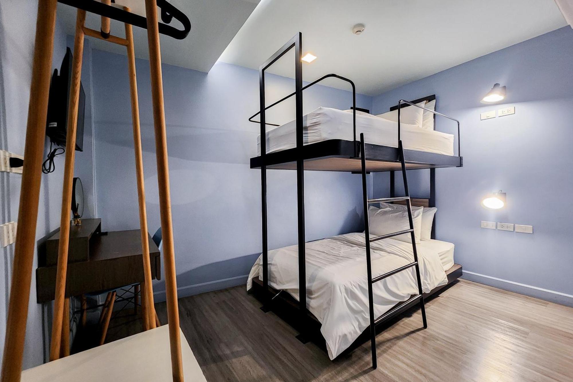 Simply Sleep Hostel Bangkok Dış mekan fotoğraf