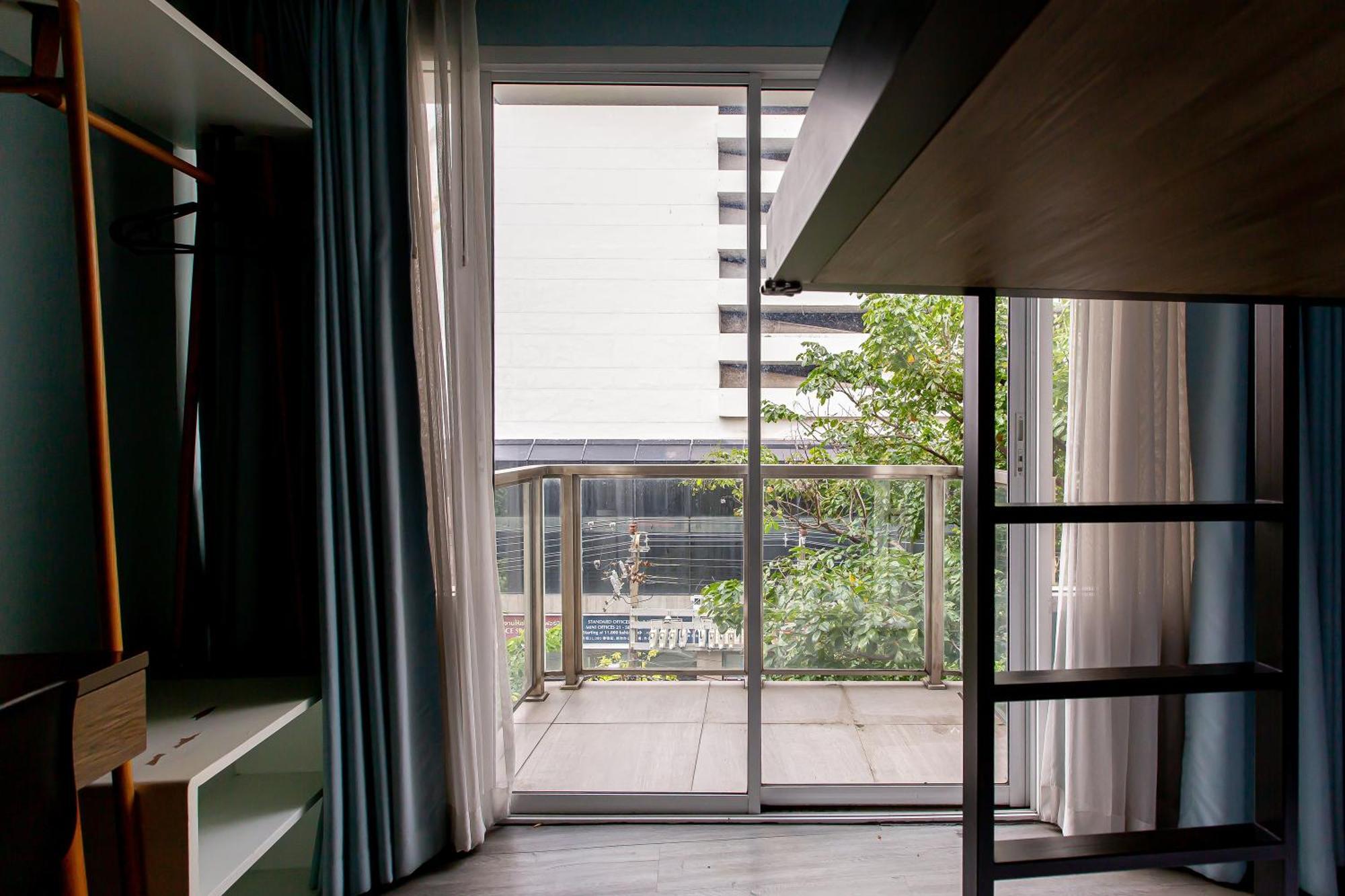 Simply Sleep Hostel Bangkok Dış mekan fotoğraf