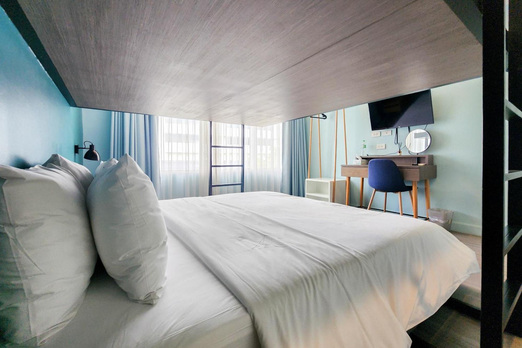 Simply Sleep Hostel Bangkok Dış mekan fotoğraf