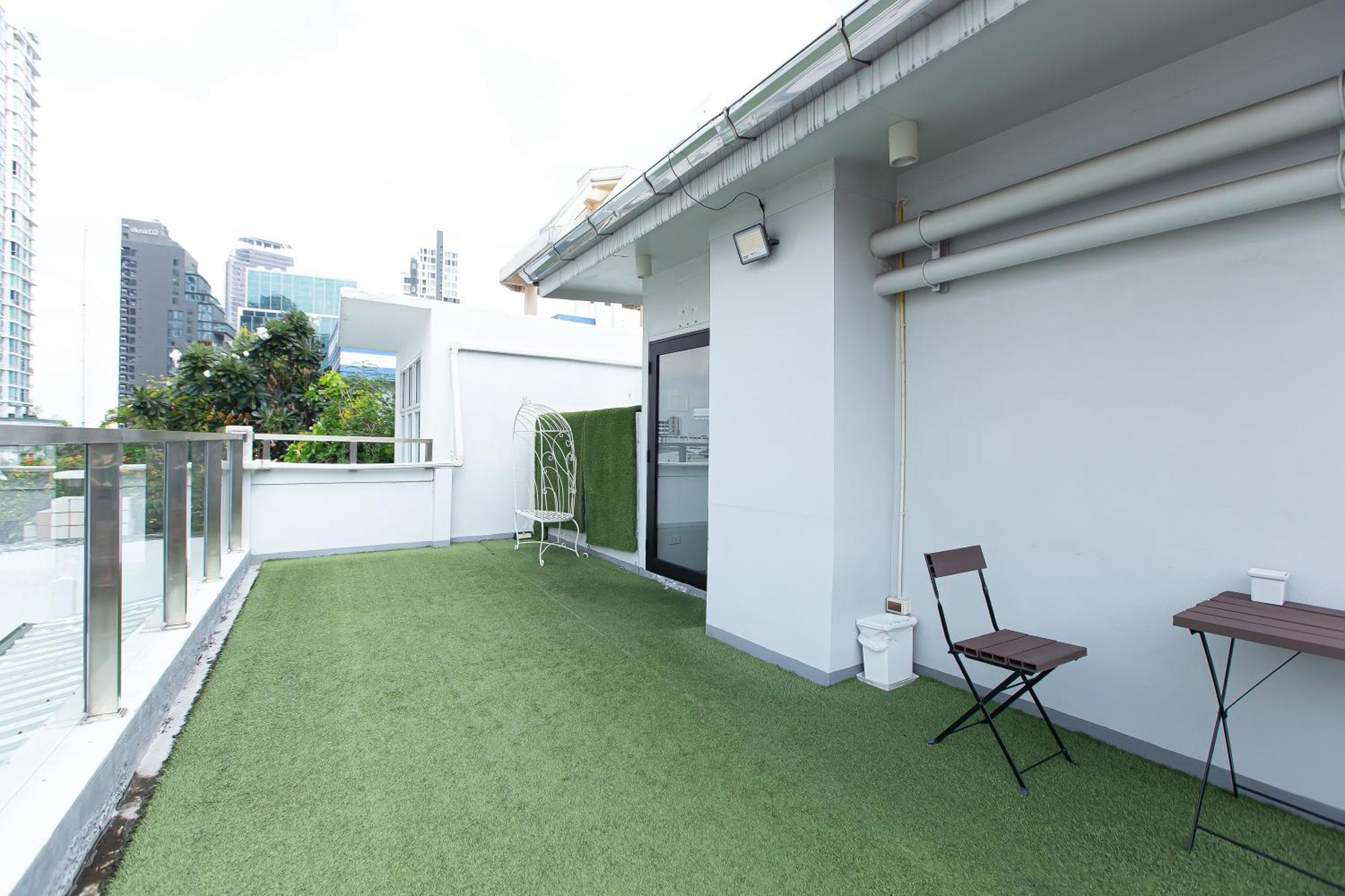 Simply Sleep Hostel Bangkok Dış mekan fotoğraf