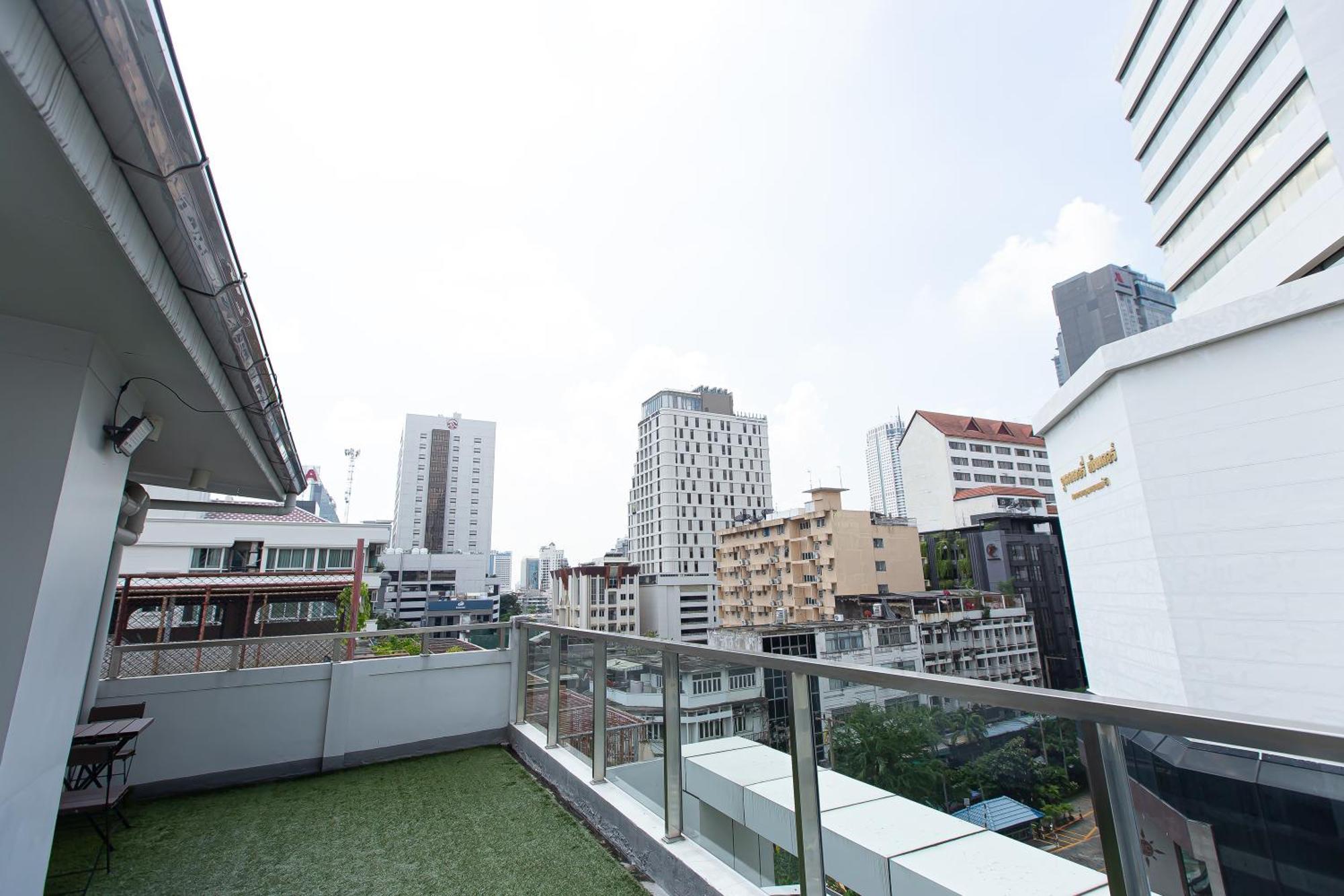 Simply Sleep Hostel Bangkok Dış mekan fotoğraf