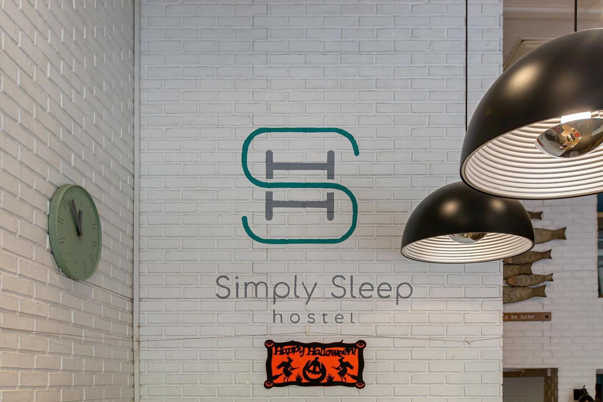 Simply Sleep Hostel Bangkok Dış mekan fotoğraf